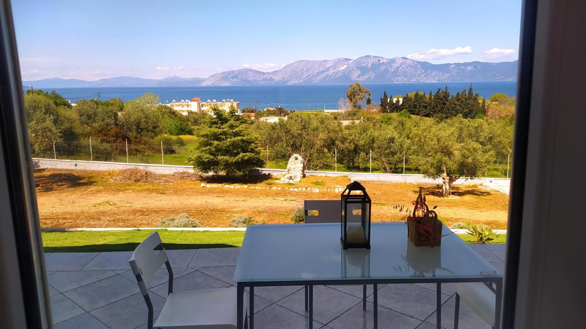 View Διαμερισμα Villa Loukissia Eksteriør billede