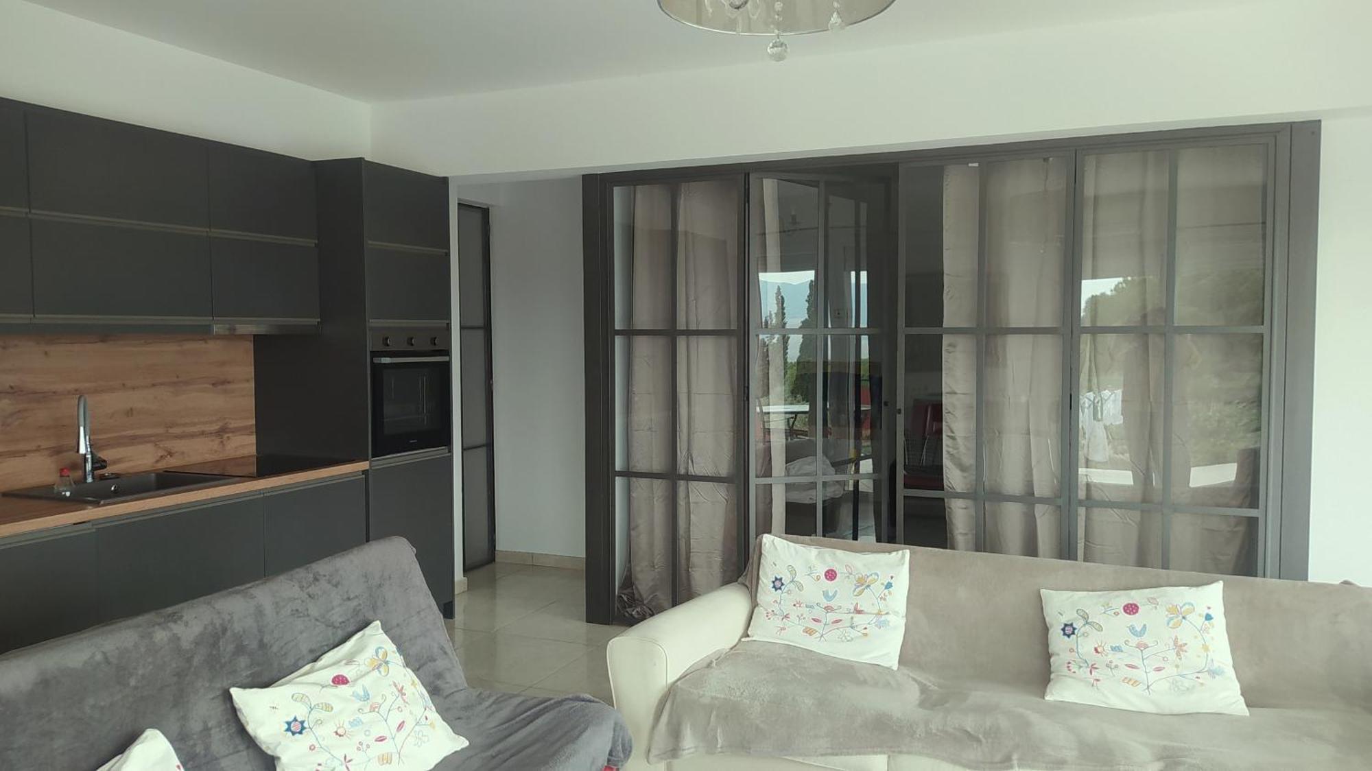 View Διαμερισμα Villa Loukissia Eksteriør billede