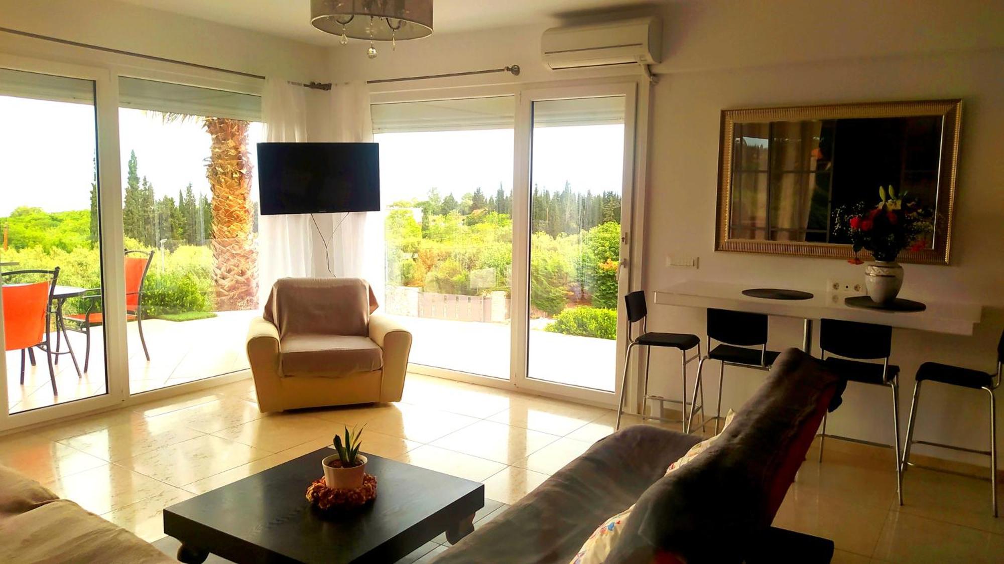 View Διαμερισμα Villa Loukissia Eksteriør billede